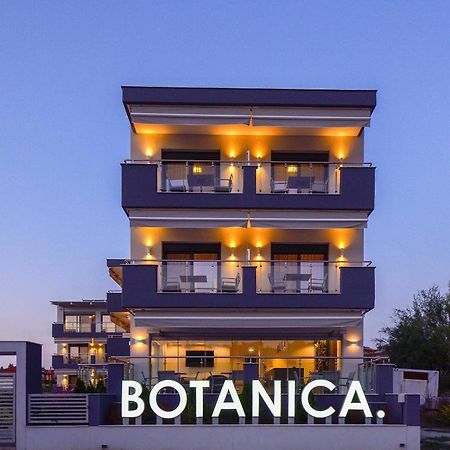 Botanica Luxury Suites Неос-Мармарас Экстерьер фото