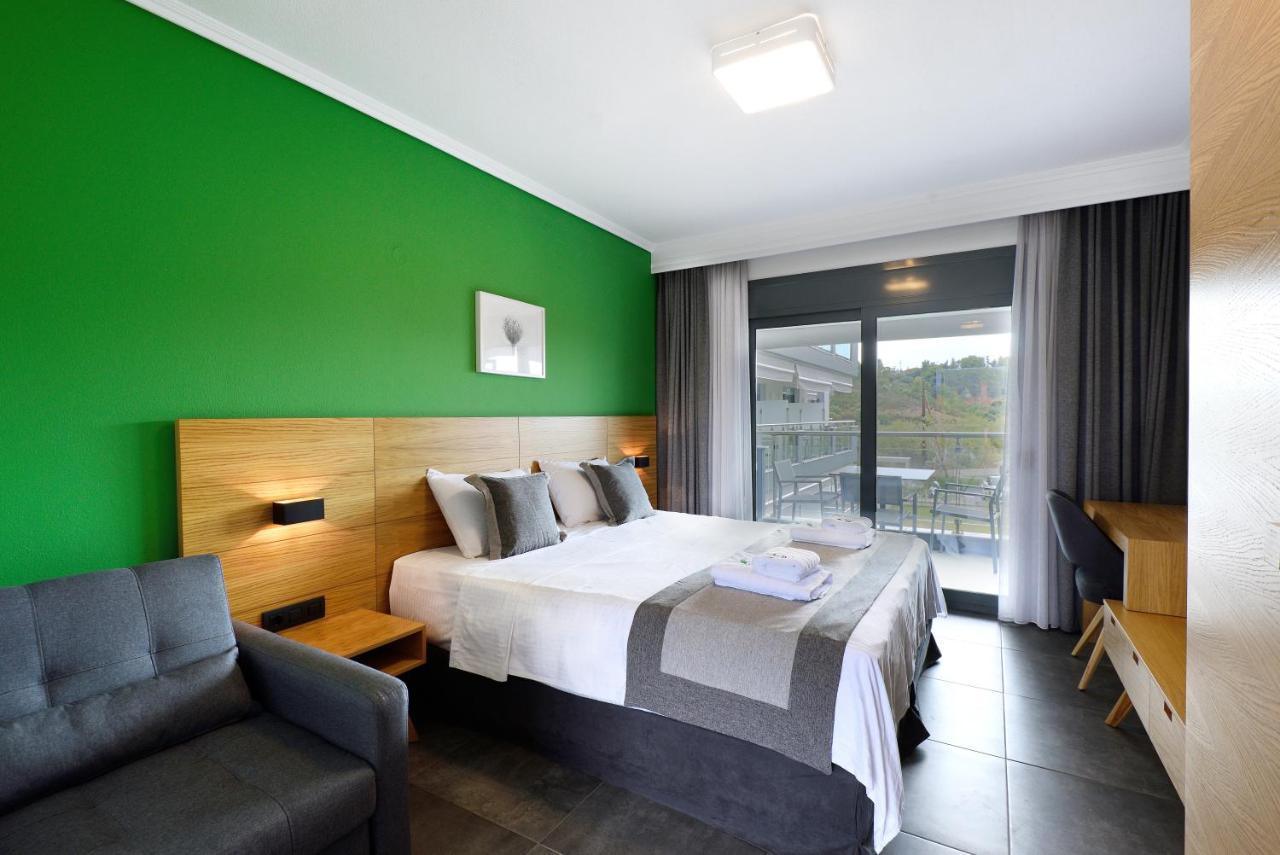 Botanica Luxury Suites Неос-Мармарас Экстерьер фото