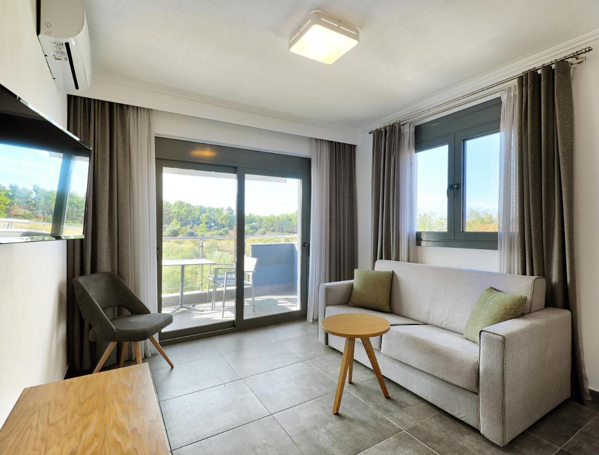 Botanica Luxury Suites Неос-Мармарас Экстерьер фото