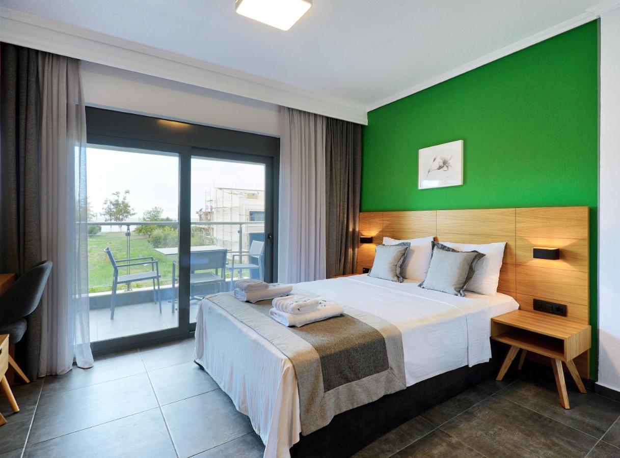 Botanica Luxury Suites Неос-Мармарас Экстерьер фото