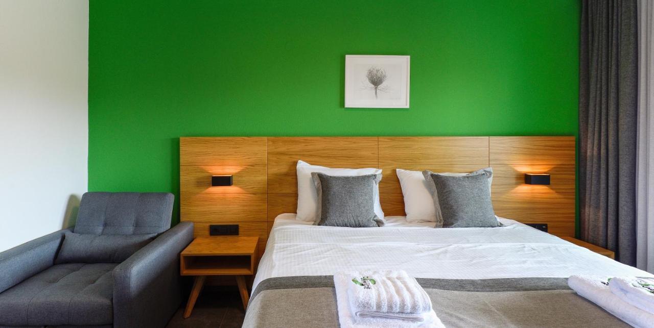 Botanica Luxury Suites Неос-Мармарас Экстерьер фото