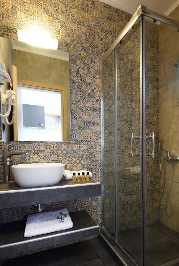 Botanica Luxury Suites Неос-Мармарас Экстерьер фото