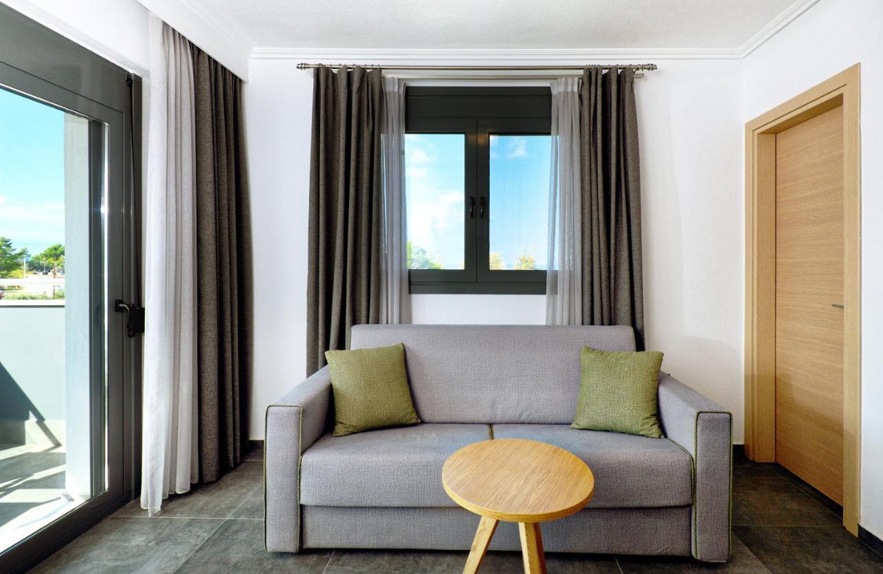 Botanica Luxury Suites Неос-Мармарас Экстерьер фото