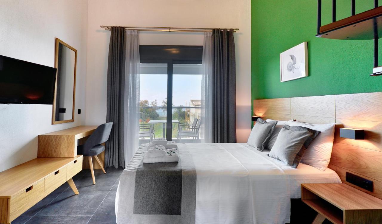 Botanica Luxury Suites Неос-Мармарас Экстерьер фото